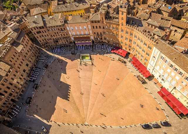 Guided tour of Siena