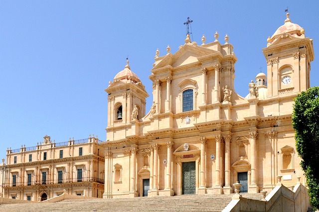 Guided tour of Siracusa and Noto